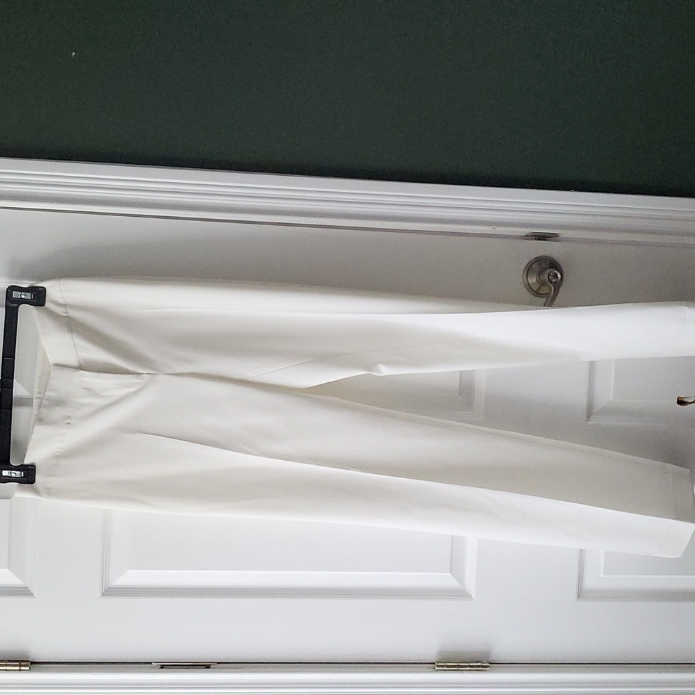 NWOT Nine West Ladies classy trousers in cream